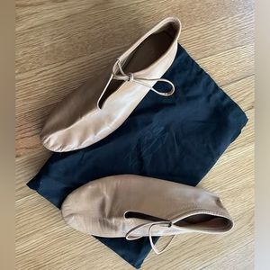 Martiniano Lace Up Glove Shoe Bootie Flat